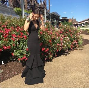 Black prom dress